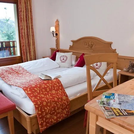 Logis Du Mehrbachel - & Restaurant Отель 3*