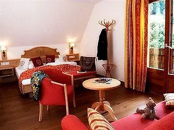 Logis Du Mehrbachel - & Restaurant Отель 3*