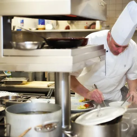 ホテル Logis Hotel-Restaurant Auberge Du Mehrbachel 3*