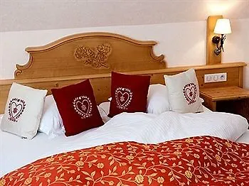 מלון Logis Hotel-restaurant Du Mehrbachel Saint-Amarin
